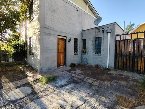 Casa De 2 Pisos, En Villa Los Adobes, Se Acepta Subsidio.