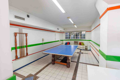 Casa 6 Ambientes, V Del Parque, Jardin Y Pileta