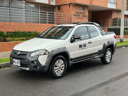 Fiat Strada 1.6 Adventure Locker Doble Cabina