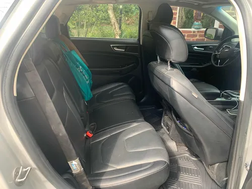 Ford Edge 3.0 titanium