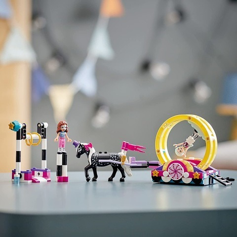 Imagem 6 de 6 de Lego Friends: Acrobacias Mágicas - 223pçs - Lego