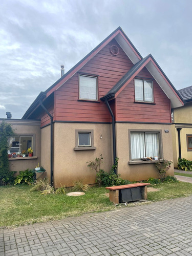 Encantadora Casa Modelo Ranco En San Pedro Del Valle