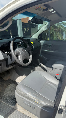 Toyota Hilux 3.0 Srv Cab. Dupla 4x4 Aut. 4p