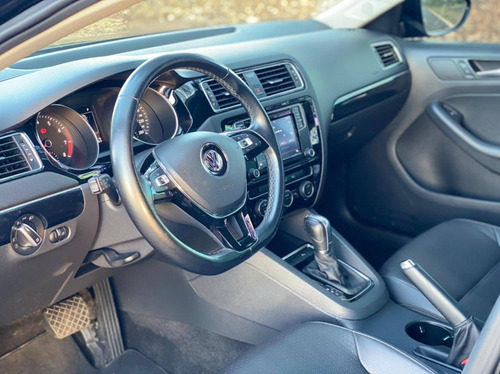 Imagem 5 de 9 de Volkswagen Jetta 2.0 Tsi Highline 211cv Gasolina 4p