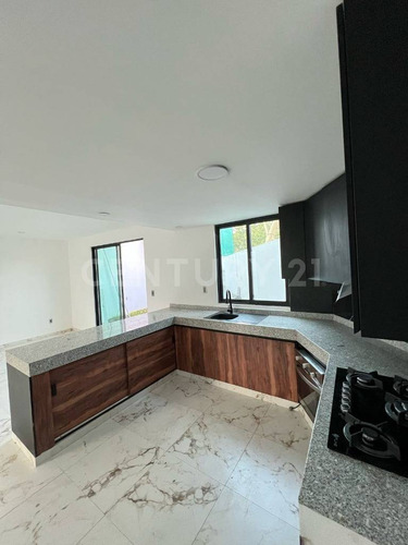 Se Vende Casa Nueva En Privada En El Centro De Jiutepec, Morelos.