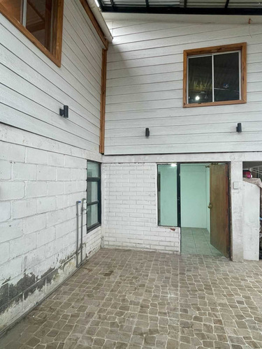 Arriendo Casa Hospital Félix Bulnes. 5 Dorm. (93715)