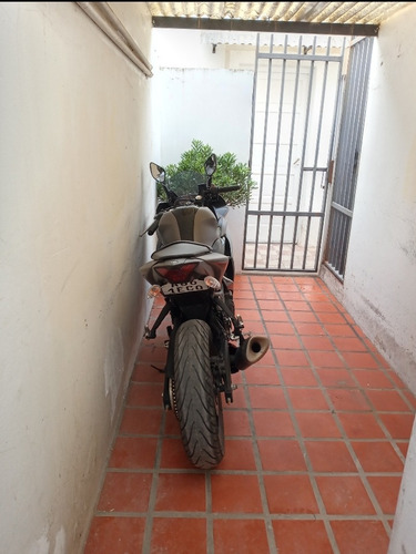 Yamaha R3