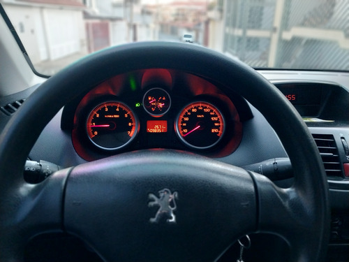 Peugeot Hoggar 1.4 Xr Flex 2p