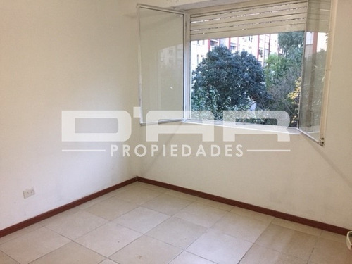 Imagen 9 de 11 de Departamento 3 Ambientes - Barrio Nágera Dellepiane