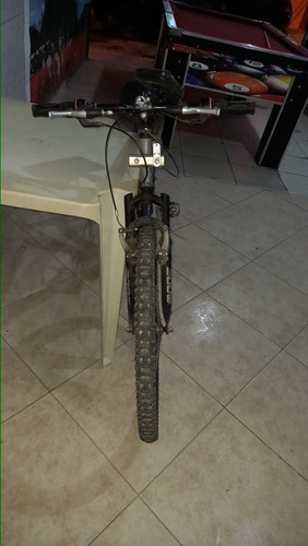 Imagem 3 de 4 de Caloi