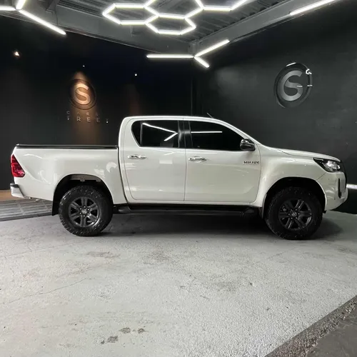 Toyota Hilux 2.4l