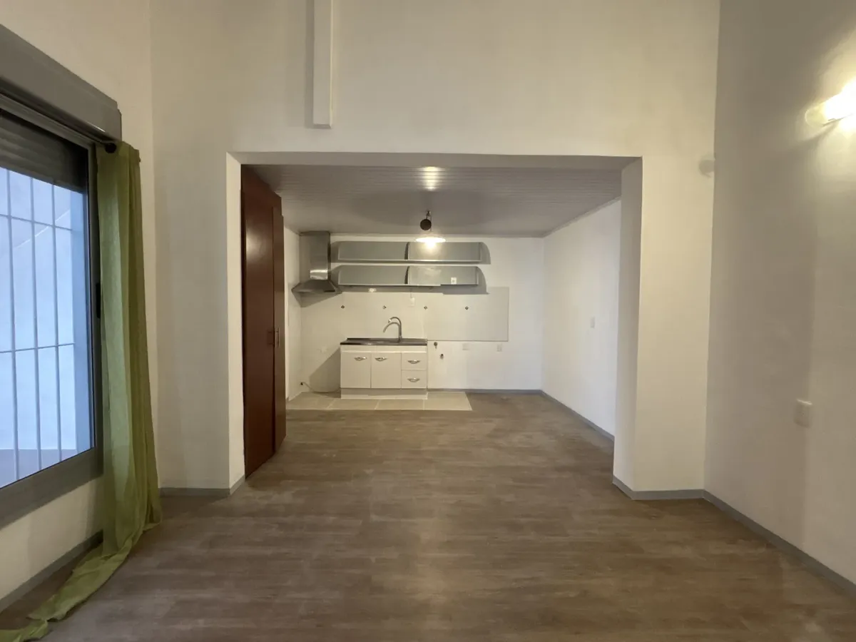Alquiler Apartamento Duplex Tipo Casa 4 Dormitorios En Aguada · Photo 5