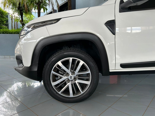 Fiat Strada 1.3 Volcano Cab. Dupla 16v Flex Aut 4p