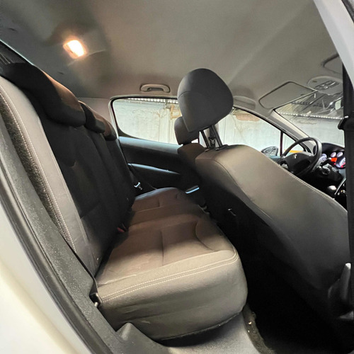 Imagen 20 de 21 de Peugeot 308 2017 1.6 Active
