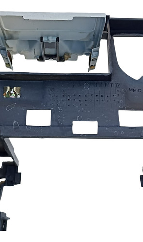 Consola Central De Instrumentos Nissan Tsuru 3 07/17 (Usado)