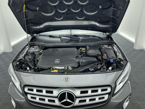 Imagen 24 de 25 de Mercedes Benz Gla 200 1.6 Turbo