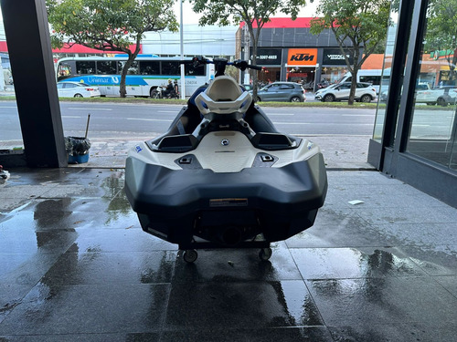 Seadoo Jet Ski Spark Trixx 3up - 2025