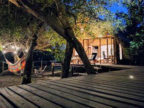 Lote Con Cabaña En Venta Con Acceso Directo Al Mar