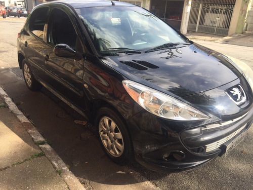 Peugoet 207 Xr Sport 1.4 2011 4 Portas Completão
