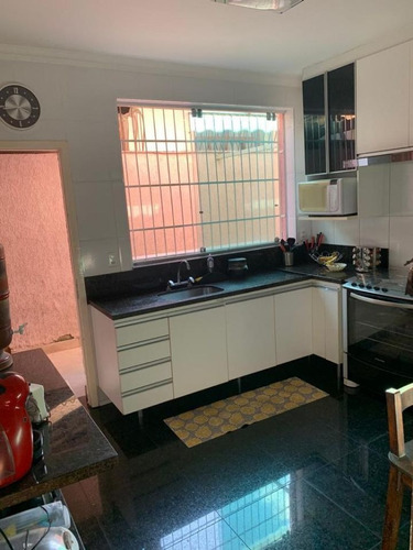 Imagem 8 de 25 de Casa 4 Quartos Bairro Ouro Preto - 4377