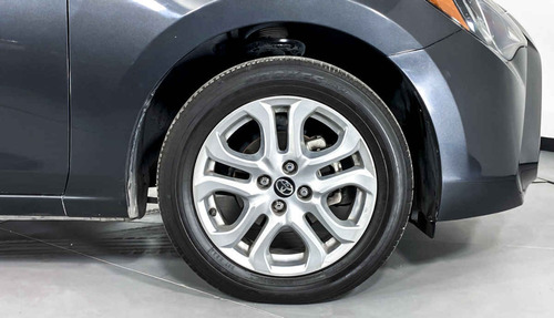 Imagen 13 de 15 de 29306 - Toyota Yaris 2017 Con Garantía
