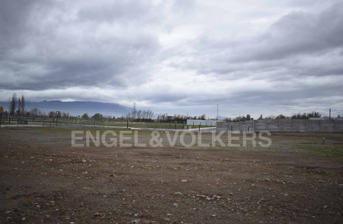 Sitio En Arriendo El Polo