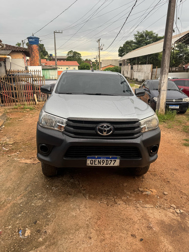 Toyota Hilux 2.8 Tdi Std Cab. Simples 4x4 2p