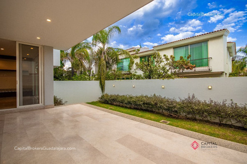 Casa De Lujo En Venta Valle Real