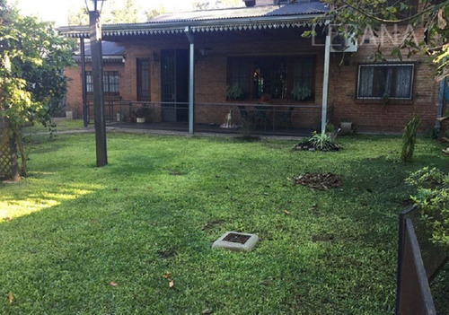 Imagen 3 de 7 de Venta Chalet 5 Ambientes Parque Piscina Villa Udaondo