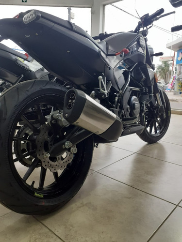 Imagen 5 de 15 de Benelli Leoncino 250