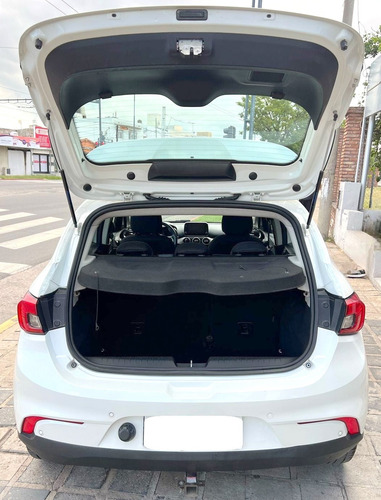Fiat Argo 1.8 Precision