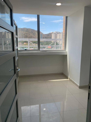 Imagen 9 de 9 de Oficina En La Trigaleña Cod;142239 Marimer 04124382769