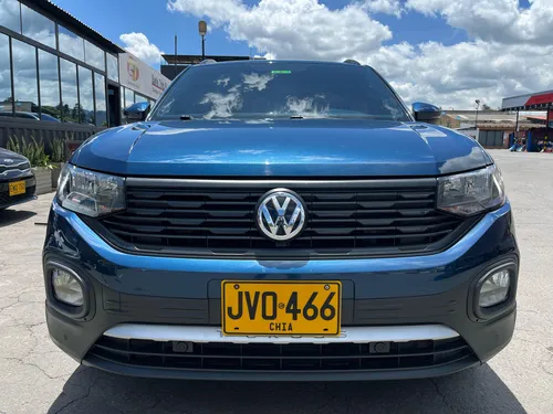 Volkswagen T-Cross Trendline 1.6cc AT AA 4X2