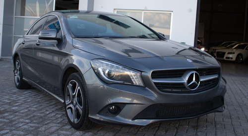 Imagen 2 de 14 de Mercedes-benz Clase Cla 1.6 200 Cgi Sport At 2016