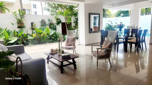Venta Apartamento En Ciudad Las Canas, Punta Cana
