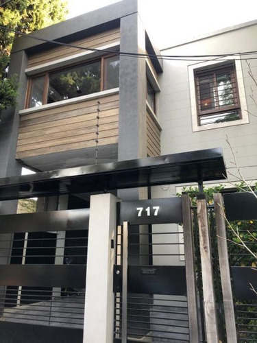 Imagen 1 de 14 de Casa En Venta En Quilmes