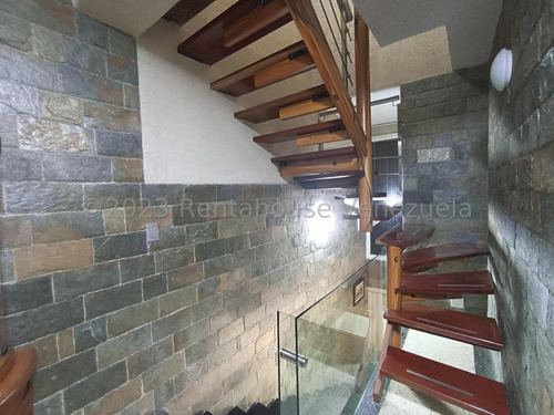 Townhouse En Venta En Urbanizacion El Limon Lmc Mls #25-14409