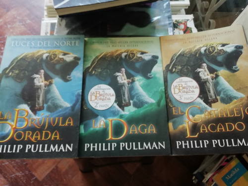 La Brújula Dorada Saga Completa 3 Libros Philip Pullman Joya (Usado)