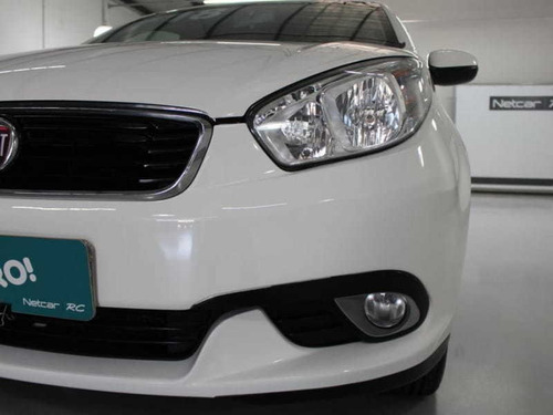 Imagem 4 de 15 de Fiat Siena Attractive 2018
