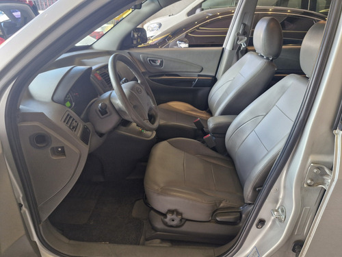 Hyundai Tucson 2.0 MPFI GLS 16V 143CV 2WD FLEX 4P AUTOMÁTICO