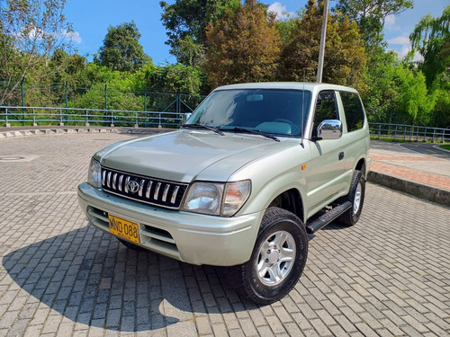 Toyota Prado 2.7 Sumo