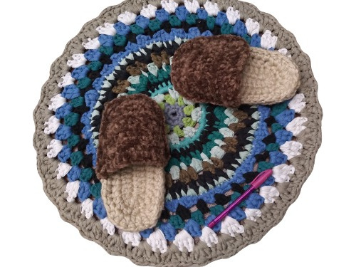 Pantufla Artesanal Tejido Crochet Especial Regalar