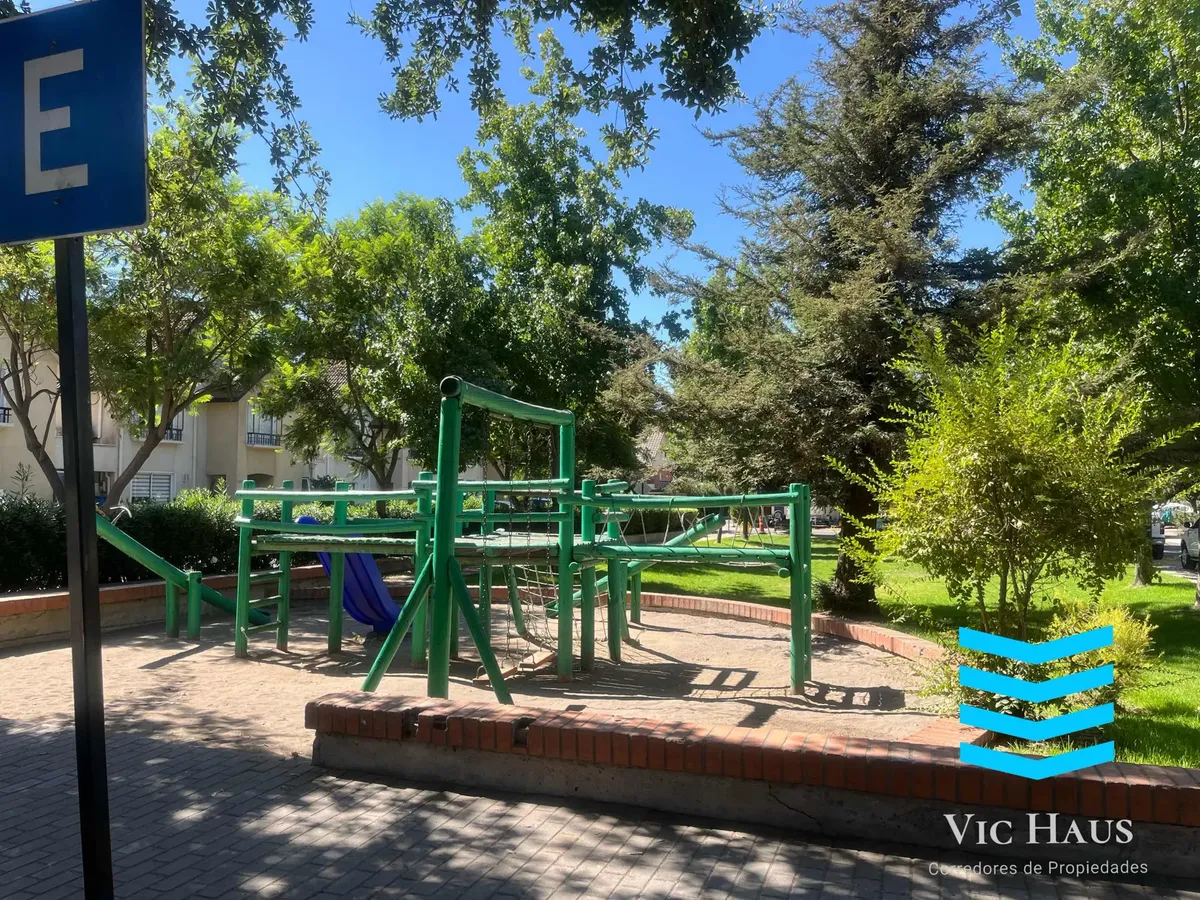 Imagen 5 de 20 de Se Vende Excelente Estado, Casa 3 Pisos Dentro Condominio