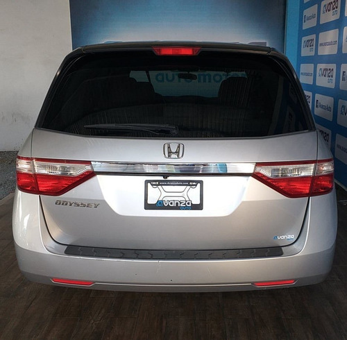 Imagen 6 de 13 de Honda Odyssey 2013 3.5 Lx At