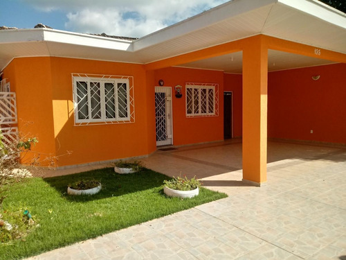 Imagem 2 de 15 de Casa Para Venda Em Ubatuba, Praia Da Maranduba, 3 Dormitórios, 1 Suíte, 2 Banheiros, 4 Vagas - 11001_2-1073457