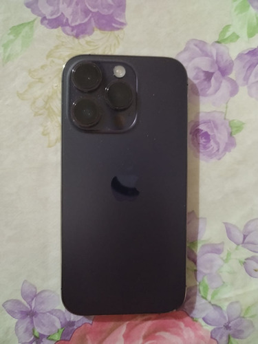 Combo iPhone 14 Pro 256 Gb + Apple Watch Series 8 45mm (Usado)