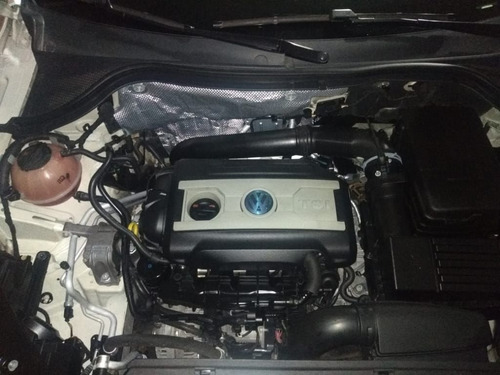 Imagem 14 de 15 de Volkswagen Tiguan 2013 2.0 Fsi 5p