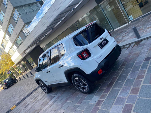 Jeep Renegade 1.8 Sport Plus 2016