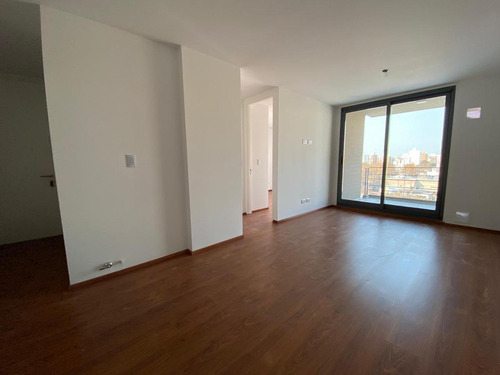 Imagen 2 de 20 de Departamento De 1 Dormitorio Con Cochera En Venta Amenities Centro