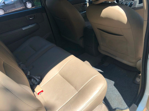 Toyota Hilux 2.7 Sr 4x2 16v Flex 4p Automático